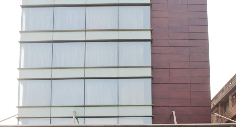 Park Inn Gurgaon - A Sarovar Hotel, Gurgaon 1